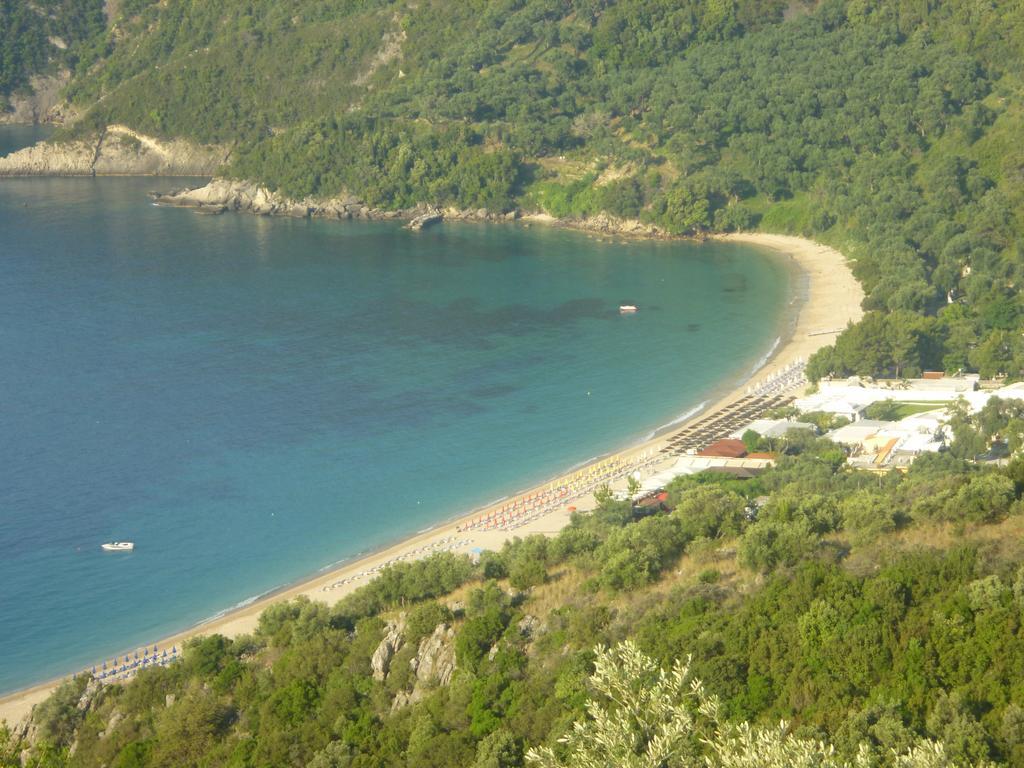 Lichnos Babis Taverna & Rooms Parga Dış mekan fotoğraf