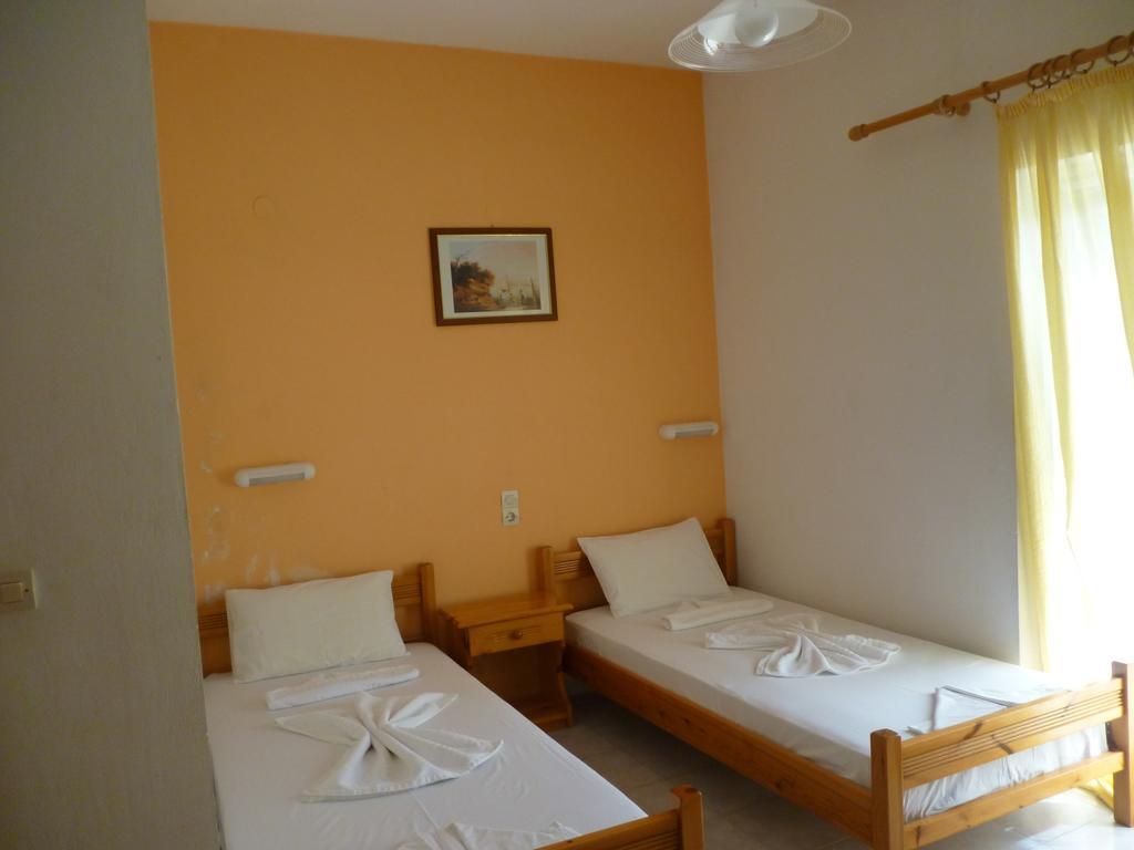 Lichnos Babis Taverna & Rooms Parga Dış mekan fotoğraf